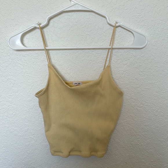 Garage Ribbed Yellow Tank - Picture 4 of 4